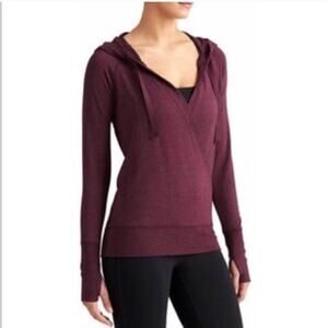 Athleta Inner Twist Wrap Front Hoodie in Chianti Heather Maroon Size Medium